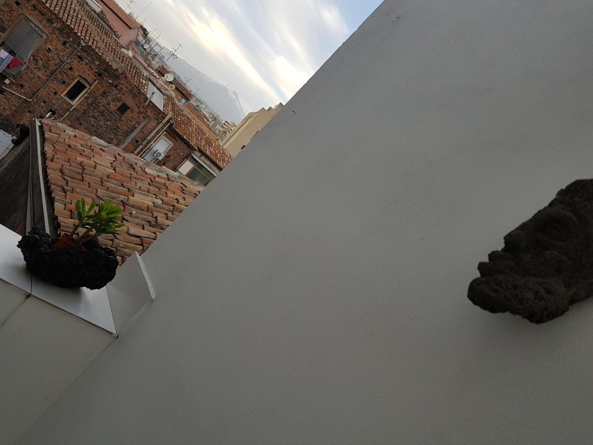 Fera O' Luni Acomodação com café da manhã Catânia Exterior foto